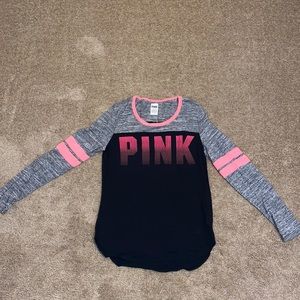 Black & Pink VS PINK long sleeve